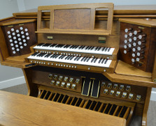 Ahlborn Galanti Chronicler 1B organ